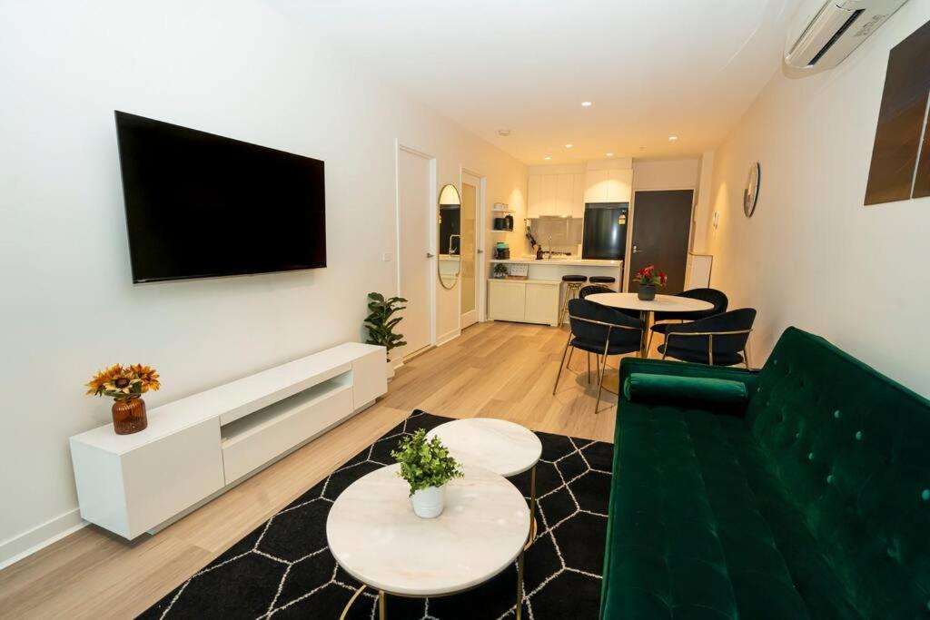 Luxe Haven - 42Nd Floor Panoramic City Views Melbourne Bagian luar foto
